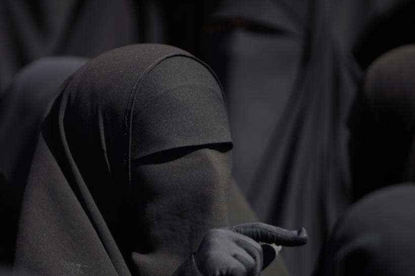 Săptămâna în imagini: Ceauşescu momments 18419130