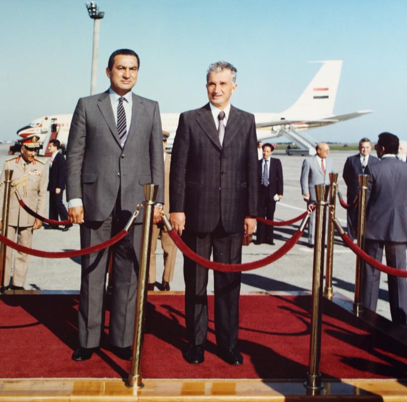 În 30 de ani, Hosni Mubarak a vizitat România de zece ori