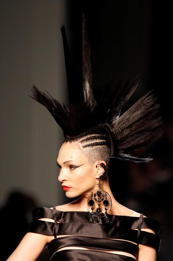 Săptămâna modei haute-couture la Paris 18419355