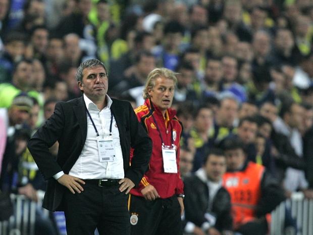 Hagi, criză de nervi în pauza meciului cu Bursaspor