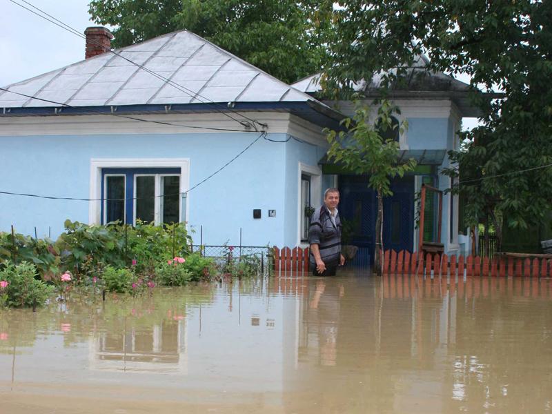 Inundatiile care "n-au fost" (foto ziarulancheta.ro) 18419616