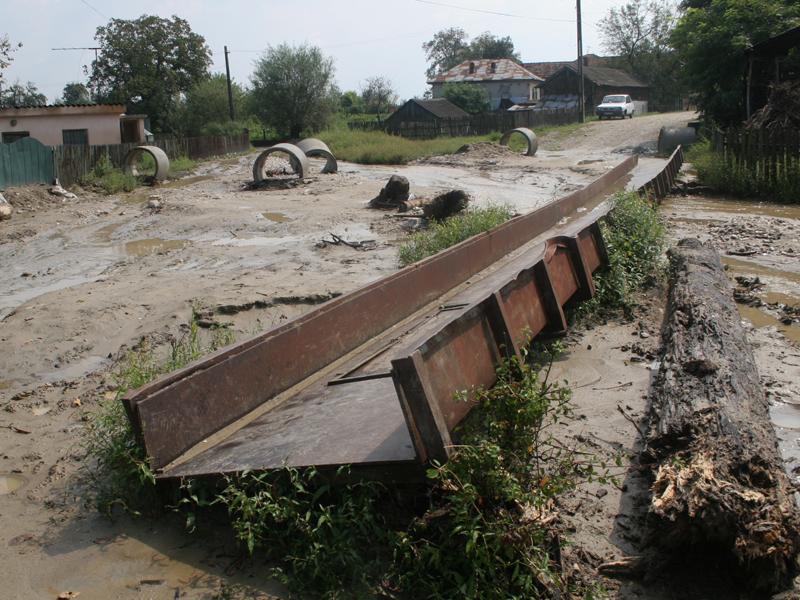 Inundatiile care "n-au fost" (foto ziarulancheta.ro) 18419620