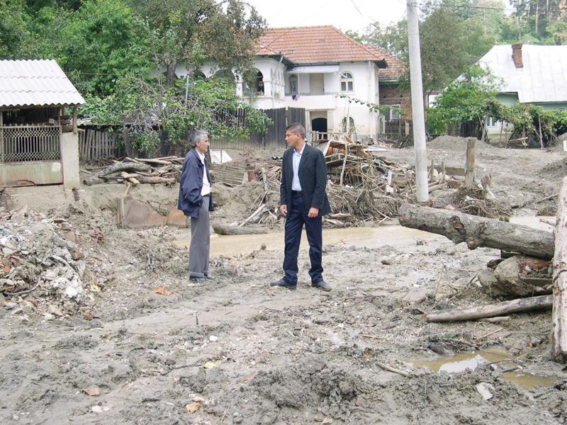 Inundatiile care "n-au fost" (foto ziarulancheta.ro) 18419623