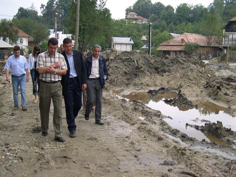 Inundatiile care "n-au fost" (foto ziarulancheta.ro) 18419627
