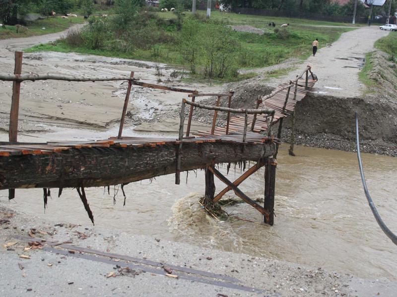 Inundatiile care "n-au fost" (foto ziarulancheta.ro) 18419641
