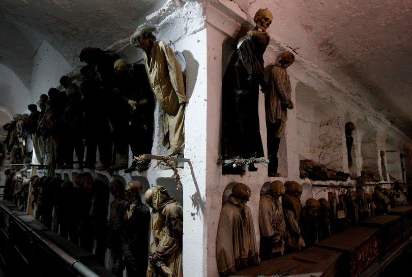 Înmormântarea, văzută ca o artă la Catacombele din Palermo