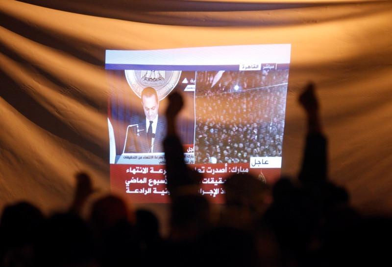 Furie în Egipt, după refuzul lui Mubarak de a demisiona