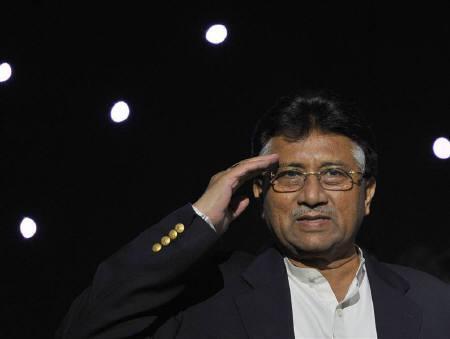 Mandat de arestare pentru Pervez Musharraf