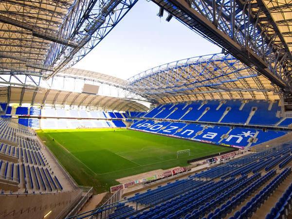 Lech Poznan, obligată să micşoreze capacitatea stadionului