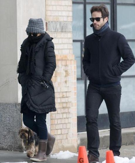 Natalie Portman e de nerecunoscut pe stradă 18421891