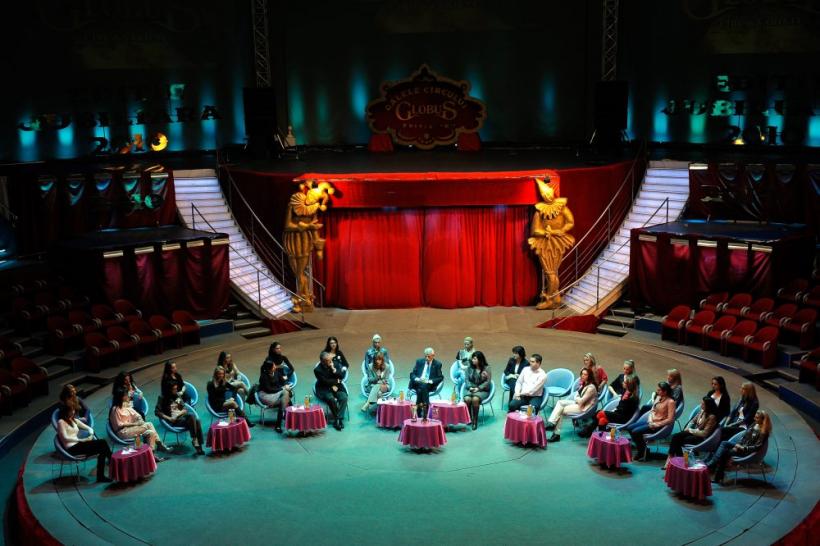 Saptamana in imagini: La circ 18421999