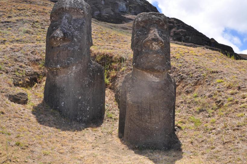 Insula Paştelui, locul de unde răsare Soarele şi apune Luna 18422488