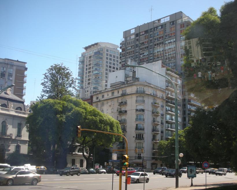 Buenos Aires:O Capitală cât o Ţară 18423134