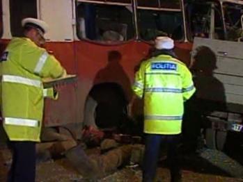 Grav accident de circulaţie în Constanţa: Doi morţi şi patru răniţi