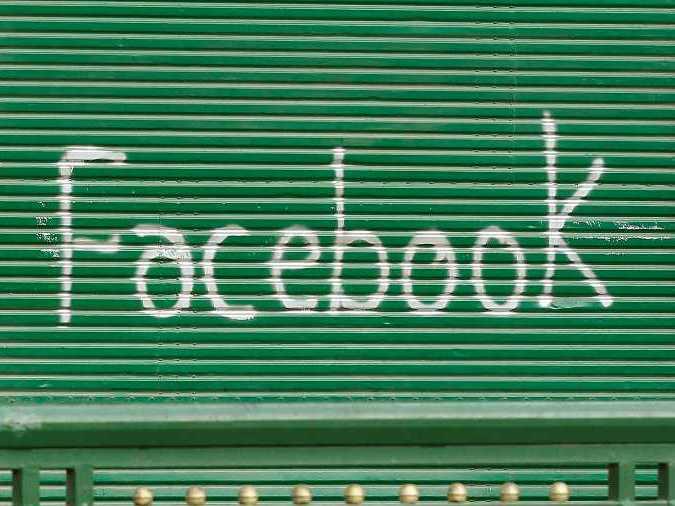 Facebook, evaluat la 65 miliarde dolari