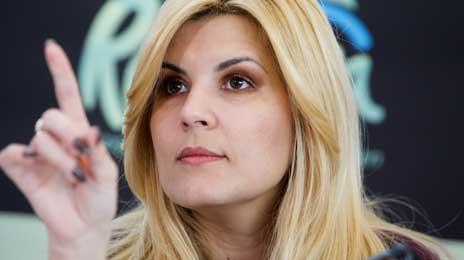 Afacerea Baaklini: Elena Udrea şi ghemul de relaţii de la "Trei Cocoşi" 18424053