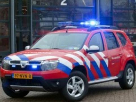 Pompierii din Olanda se dau cu Dacia Duster