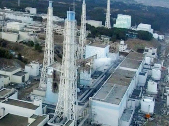 Două reactoare de la Fukushima, alimentate electric. Norul radioactiv a ajuns în SUA