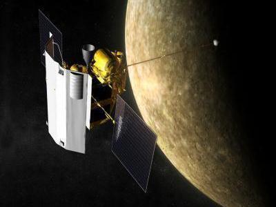 Messenger a ajuns pe orbita planetei Mercur