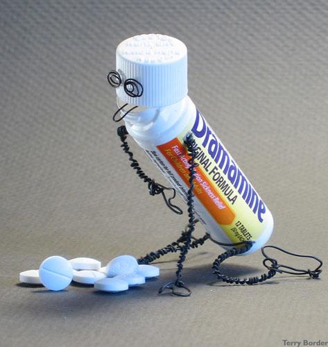 Viaţa secretă a obiectelor de zi cu zi, în viziunea unui artist plastic 18425012