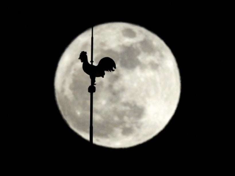 "Super Luna": super-show de noapte 18425189