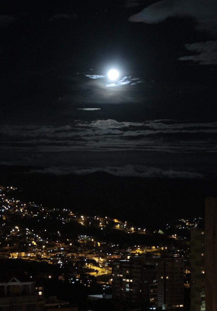 "Super Luna": super-show de noapte 18425212