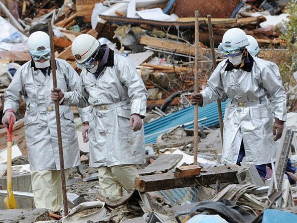 Doi supravieţuitori, găsiţi sub dărâmături în Japonia, la nouă zile de la dezastru