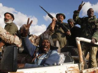 China cere “încetarea imediată” a focului în Libia