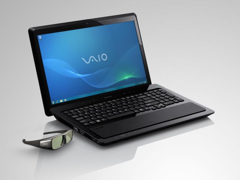 Primul laptop 3D de la Sony pe piaţa din România