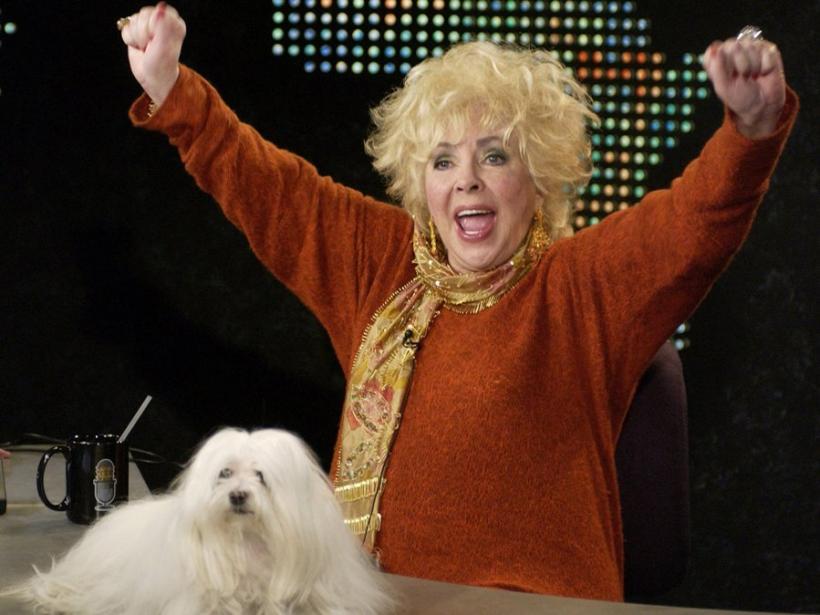 Elizabeth Taylor: O viaţa  în lumina reflectoarelor 18425721