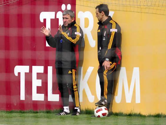 Hagi a condus şi antrenamentul de azi al lui Galatasaray