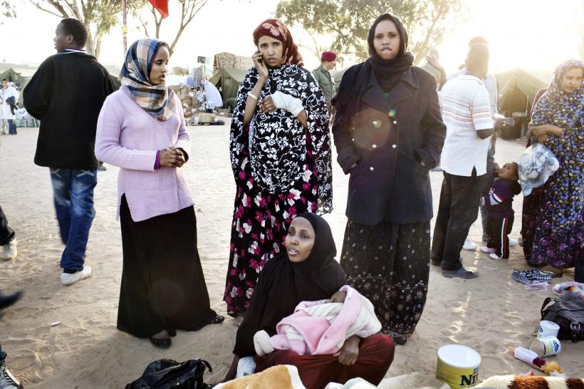 Bombele salvatoare 18426139