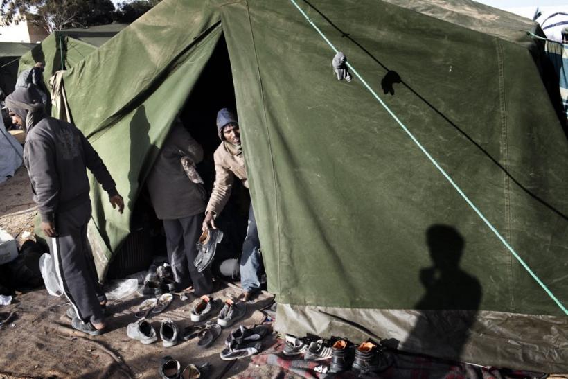 Bombele salvatoare 18426833