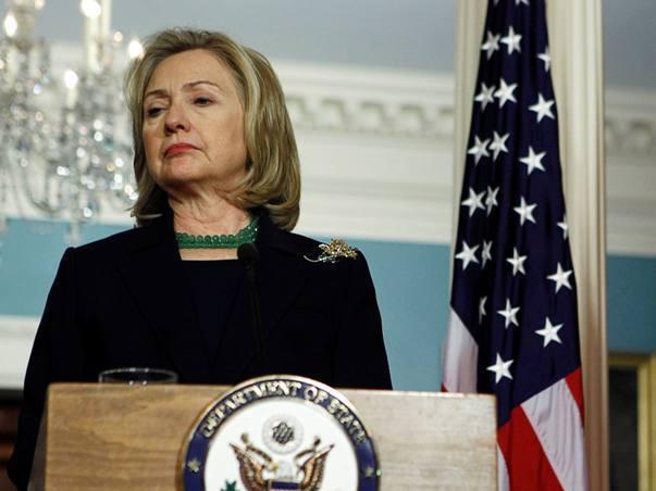 Hillary Clinton: "Poate fi luată în calcul" o operaţiune militară în Siria
