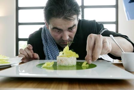 Juan Amador aduce gustul perfect la Bucureşti