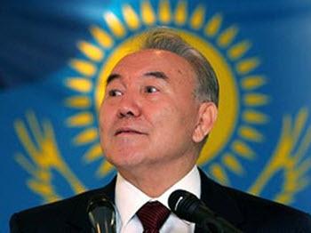 Preşedintele kazah cere oamenilor de ştiinţă elixirul tinereţii
