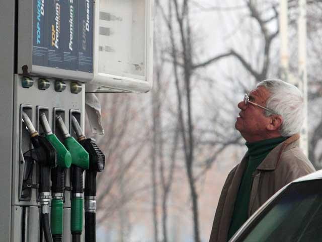 Benzina nu se va mai ieftini niciodată