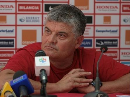 Andone: ”Dacă simt că la anul avem şanse la titlu, rămân la Dinamo”