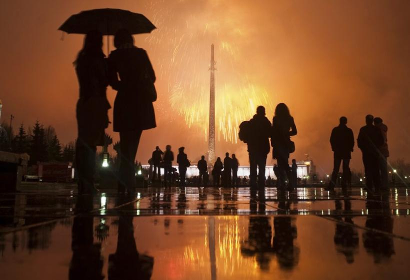 Saptamana 9-15 aprilie in imagini - 50 de ani de la primul zbor in spatiu 18428510