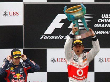 Formula 1: Lewis Hamilton a câştigat MP al Chinei