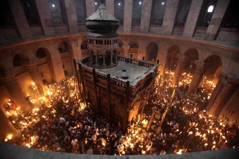Ceremonia Sfintei Lumini în Ierusalim