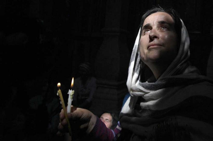 Lumina şi puterea Învierii lui Hristos 18429202