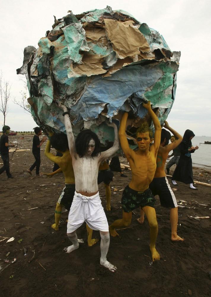 Ziua Pământului: Picnic cu iarbă verde 18429193