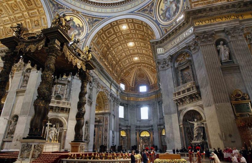 Beatificarea lui Ioan Paul al II-lea: drumul de la Papă la Sfânt 18429878