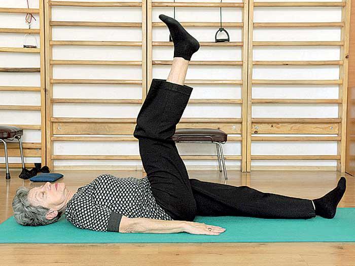 Fractura de tibie şi peroneu 18430068