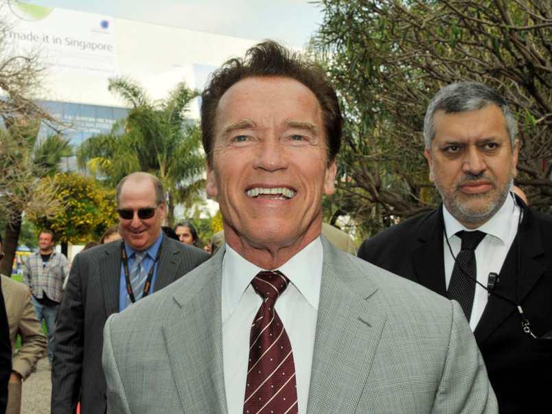 Arnold Schwarzenegger, gazdă pentru Kate şi prinţul William