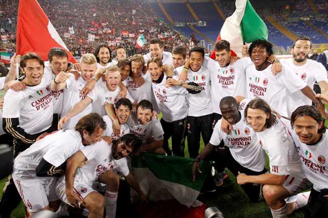 AC Milan a cucerit titlul în Italia după o aşteptare de 7 ani