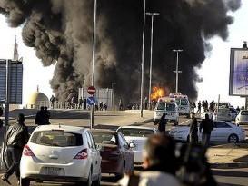 Libia: Bombardamente lângă sediul televiziunii de stat