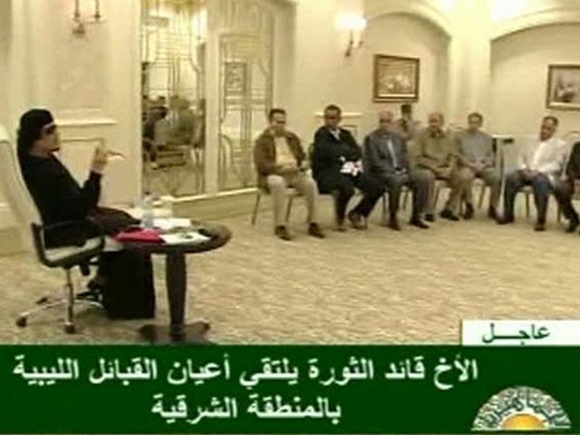 Gaddafi trăieşte şi dă cu tifla NATO