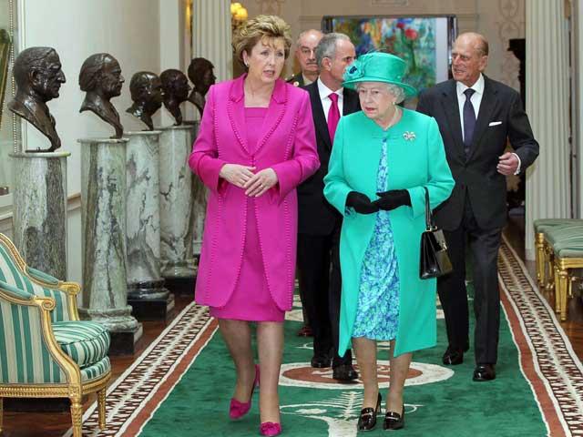 Regina Elizabeth a II-a a Marii Britanii, vizită istorică în Irlanda.